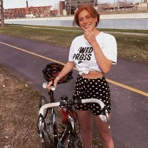 Meet your Posher, Eli